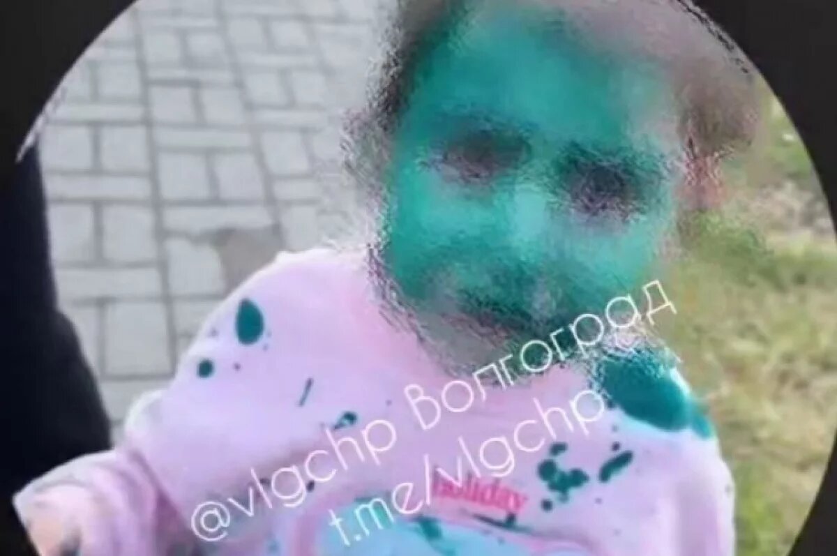    Драка с зеленкой на юге Волгограда: женщины устроили потасовку