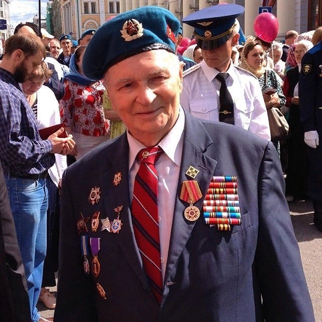 Владимир Куц на параде Победы в 2015 г.