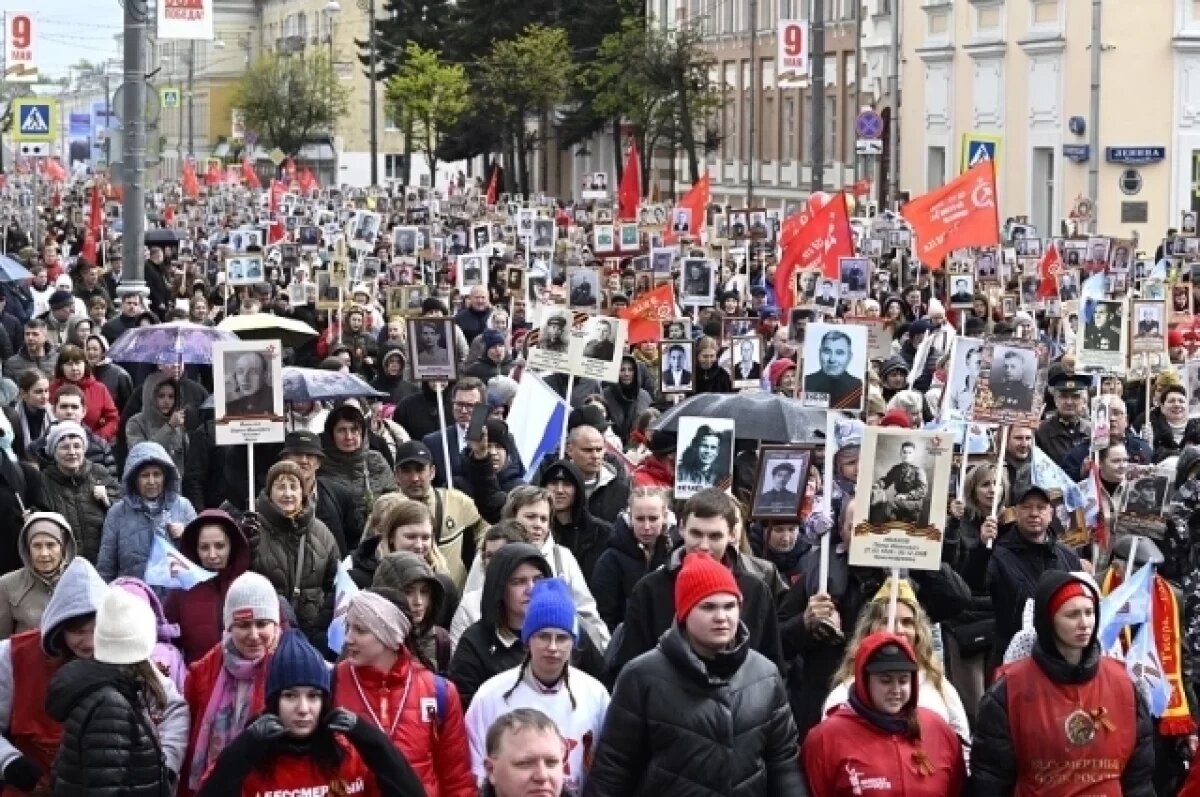    Опубликовано видео шествия «Бессмертного полка» в Твери