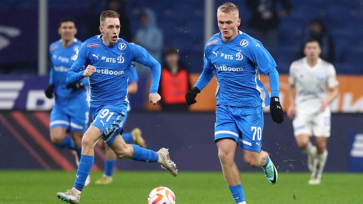    Ярослав Гладышев и Константин Тюкавин.Федор Успенский