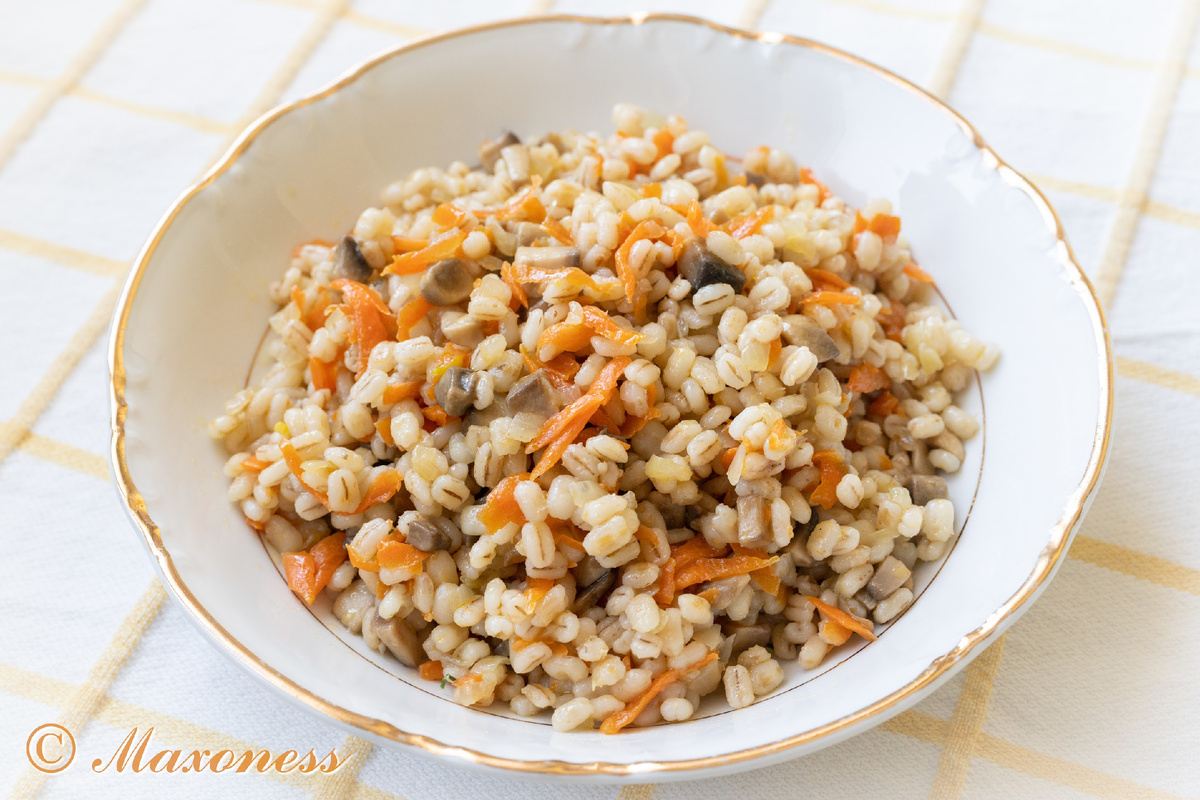 Каша перловая с грибами и овощами («Русский плов»). Русская кухня