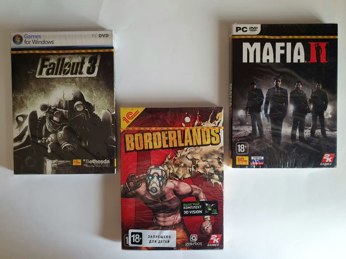 Фото изданий: Fallout 3, Borderlands и Mafia II