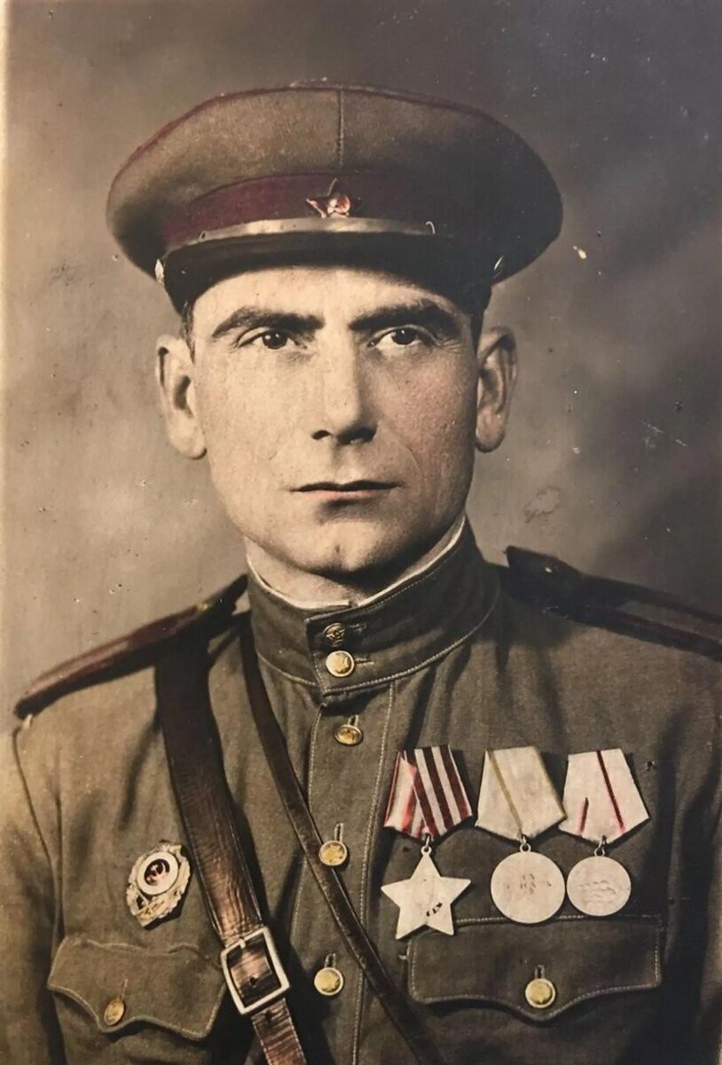 Кунта Хашба
© Foto / из архива семьи Хашба