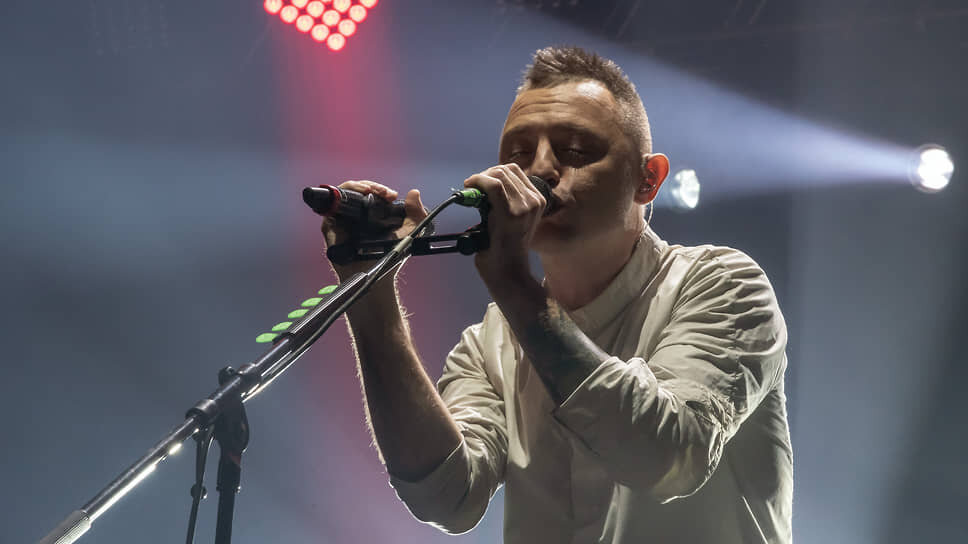 Солист группы "Звери" Рома Зверь.📷Фото: Алексей Смагин / Коммерсантъ