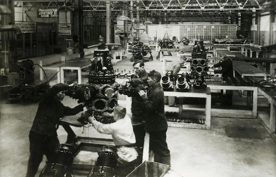 Цеха пермского Авиамоторного завода №19 имени Сталина (сейчас «ОДК – Пермские моторы») Фото: архив «ОДК-Пермские моторы»