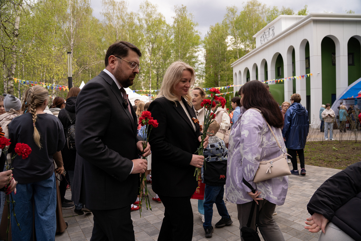    Фестиваль Дома народного единства «Наследие Великой Победы» собрал в парке Пушкина более 4 тысяч нижегородцев и гостей города