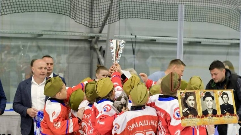    Хоккейный турнир «Знамя Победы» прошёл на Ставрополье Фото: минспорта Ставрополья