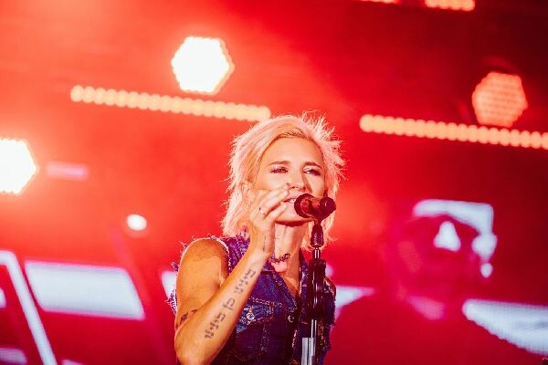    Диана Арбенина (фото: ВКонтакте @thenightsnipers)