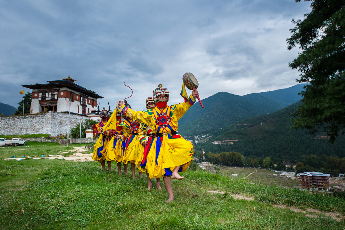 https://www.alumni.ox.ac.uk/sites/default/files/alumni/images/media/the_kingdom_of_bhutan_-_shutterstock.jpeg