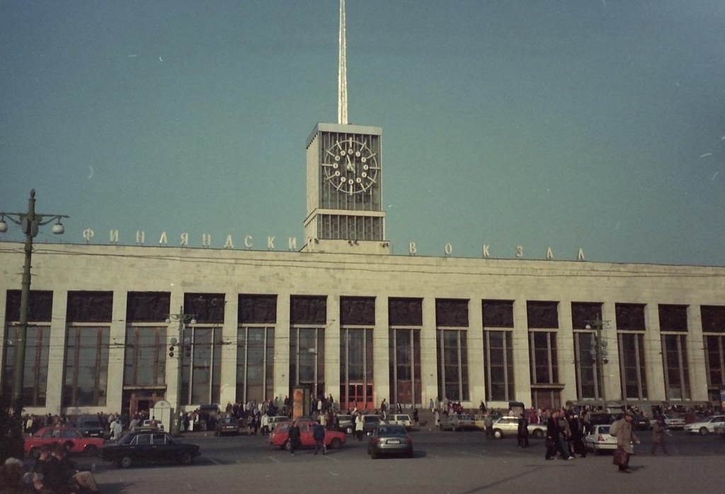 Финляндский вокзал, 1999