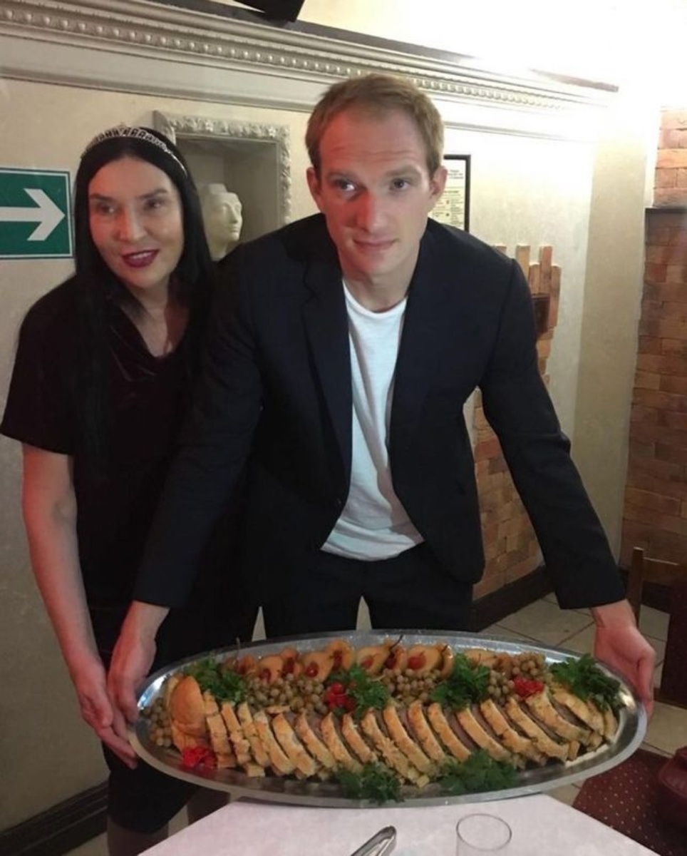 Андрей Бурковский с матерью