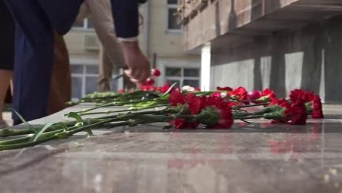    День Великой Победы в Курске по традиции начался с торжественных церемоний