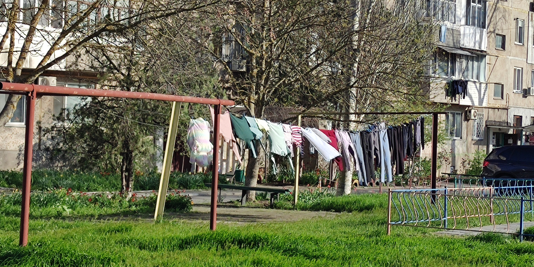 Город СССР, где по приказу Сталина вместо тополей высадили 20.000.000 (20 миллионов) яблонь: как он выглядит весной