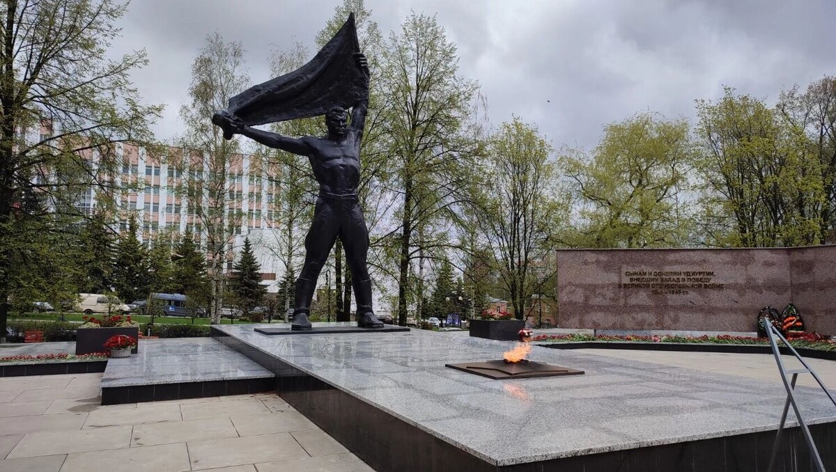     Автор: Сергей Савинов Источник: udm-info.ru