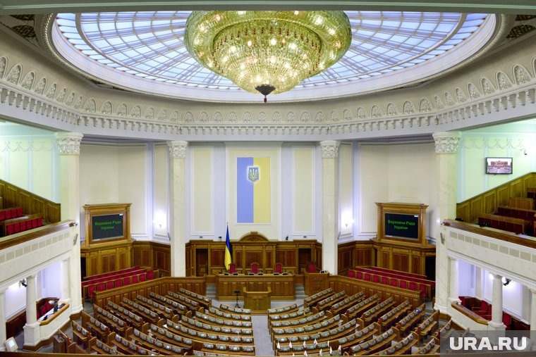    Власти Украины решили облагать налогами доходы военнопленных