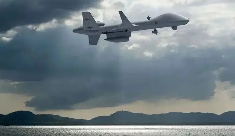 Индия в прошлом году договорилась с Госдепартаментом США о покупке 31 беспилотника — боевых дронов MQ-9B SkyGuardian и морских дронов MQ-9B SeaGuardian (HALE).