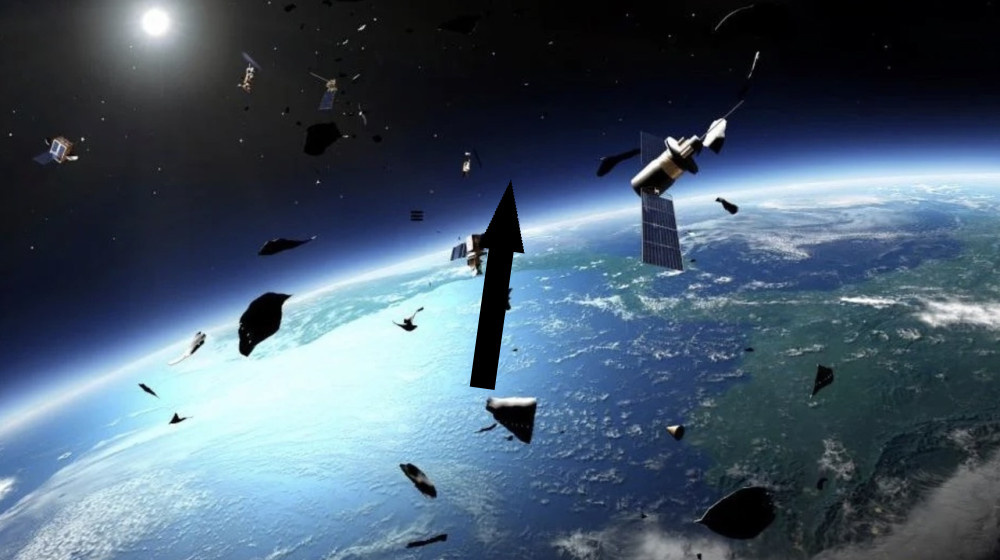    Спутники STARLINK сводят себя с орбиты — скрытая война или гениальный план Маска?