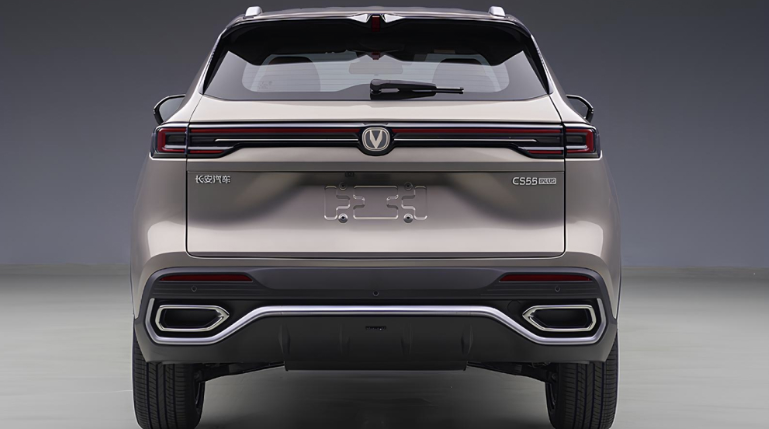 Оформление кормы Changan CS55 Plus