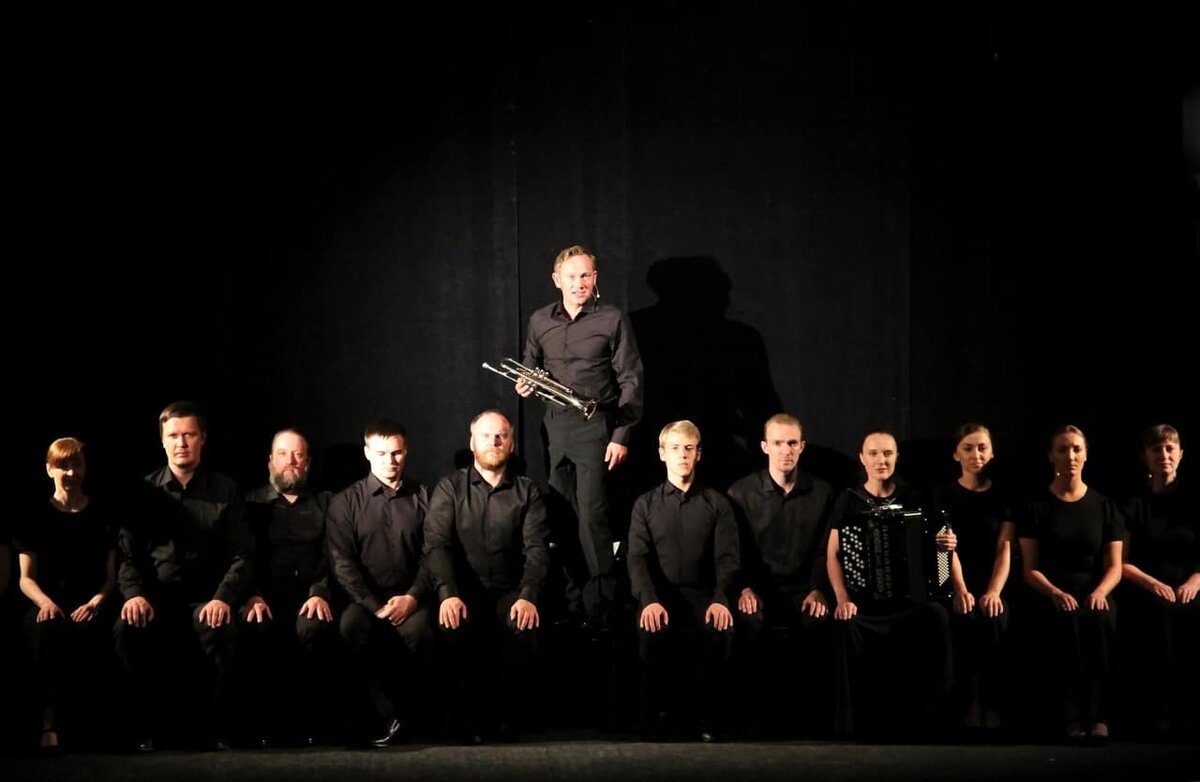 Слаженный хор 