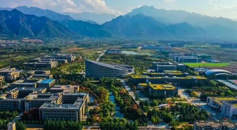 Сложно поверить но это настоящая фотография кампуса