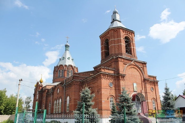 Богоявленский храм в Грибановском