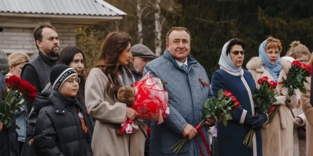 Память без границ. Акция к 9 Мая на Невском пятачке объединила народы