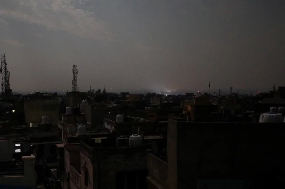    Reuters: в индийском городе Армитсар прогремели четыре взрыва