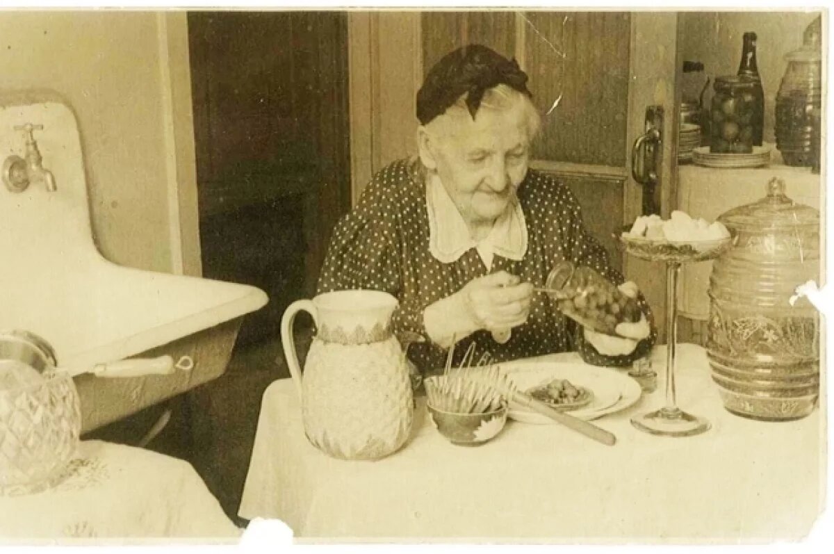    Александра Луканина написала книгу кулинарных рецептов, когда ей было 87 лет!