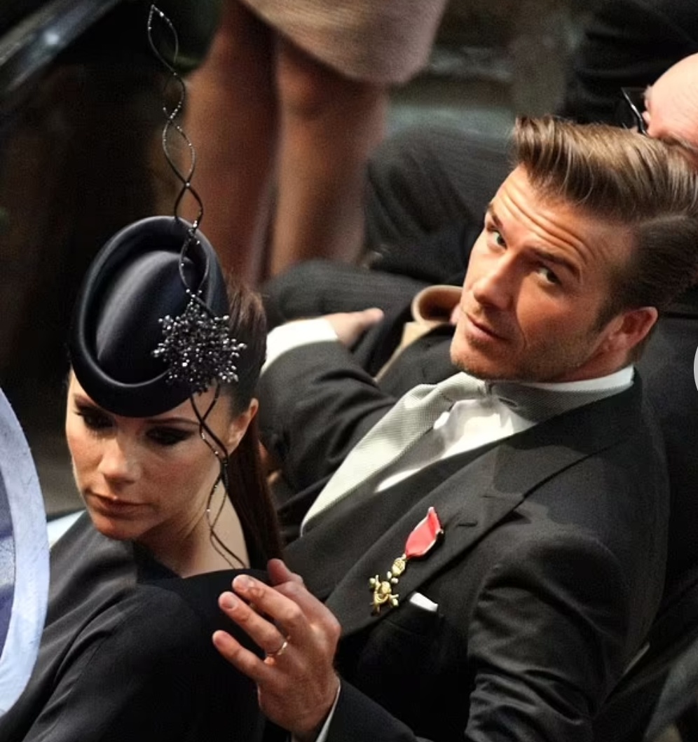 Дэвид и Виктория Бекхэм на свадьбе принца Уильяма и Кейт Миддлтон в 2011 году