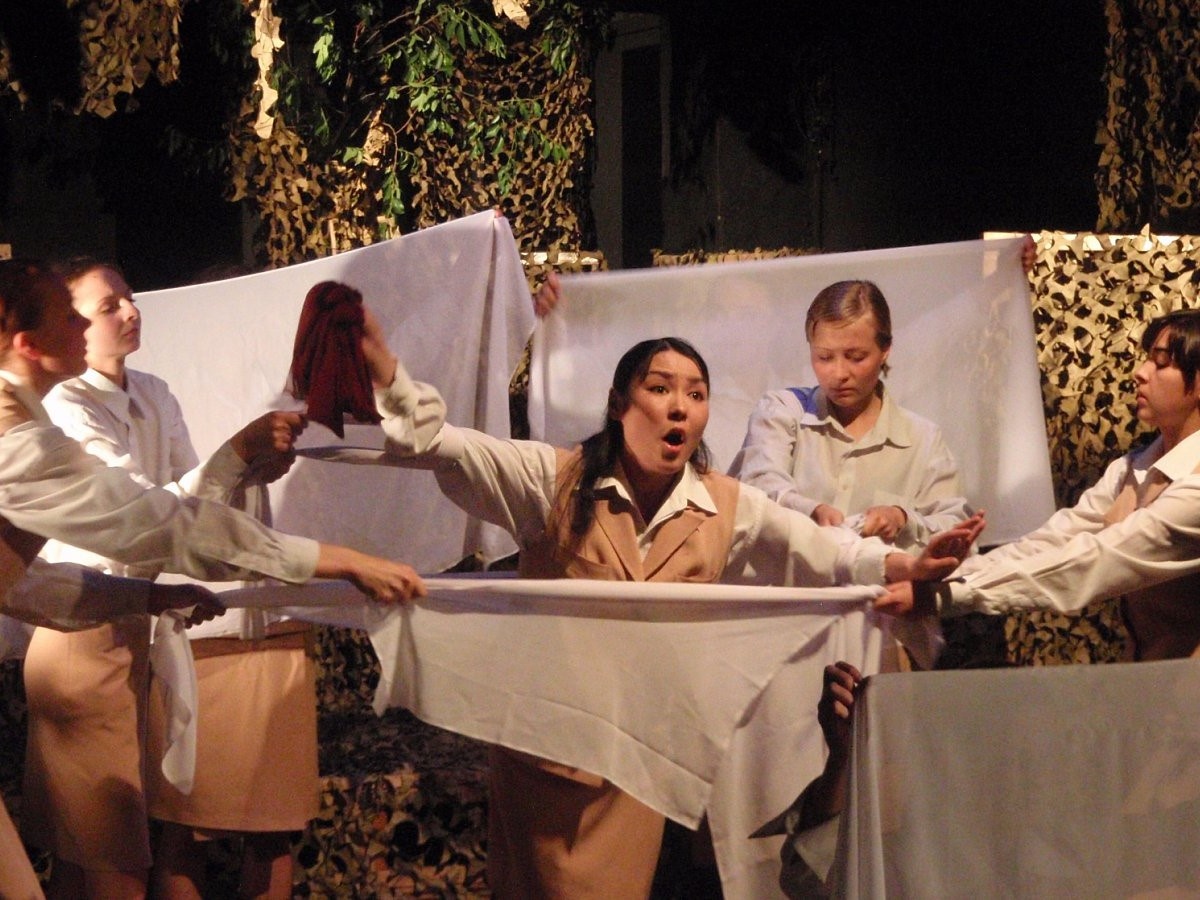 Спектакль МХТ