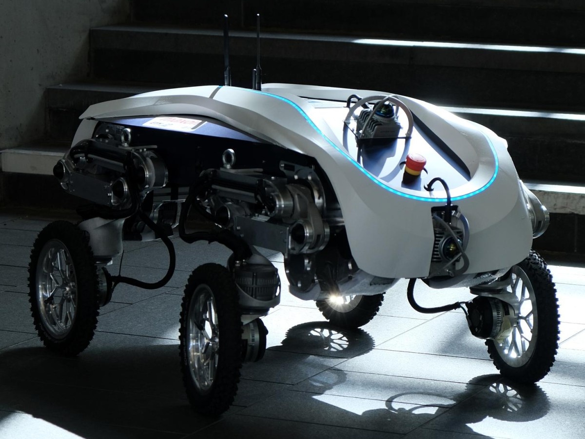    Робот LEVA сам загружает и перевозит 85-килограммовые посылки