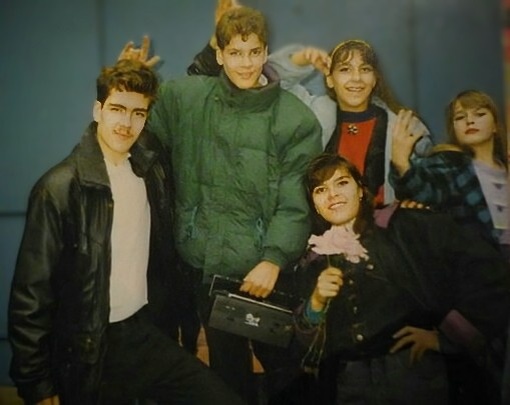 Год 94-96, я слева, старший из пяти детей