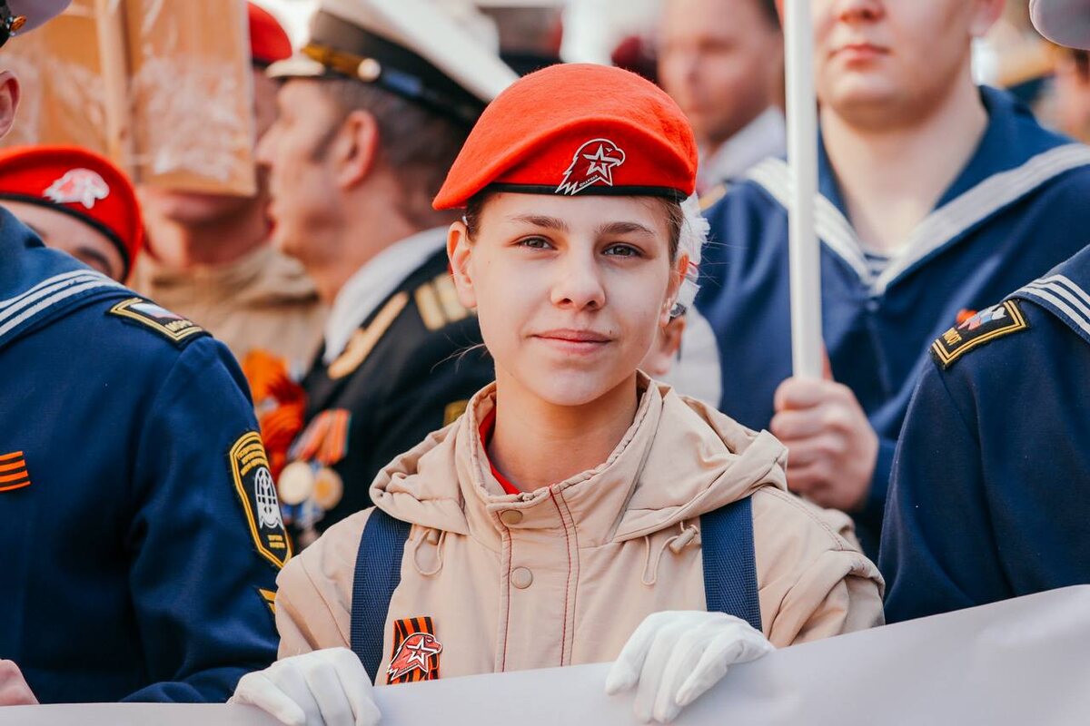 Акция «Бессмертный полк» в Северной столице. Фото: Телеграм-канал губернатора Санкт-Петербурга Александра Беглова