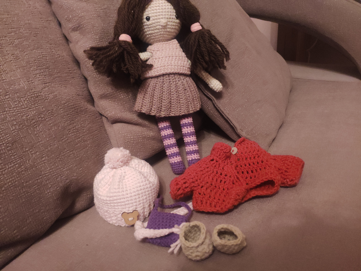 Куколка со съёмной одеждой. Фото автора