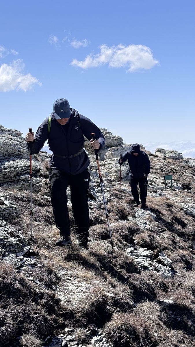 подъём на вершину горы Валия 