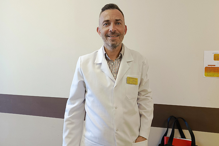    Алексей Лунцов: «Залог успеха в решении проблемы аллергии — вовремя и адекватно проведенное обследование и обсуждение с врачом-аллергологом вариантов лечения».   
Фото: Евгения Иванова