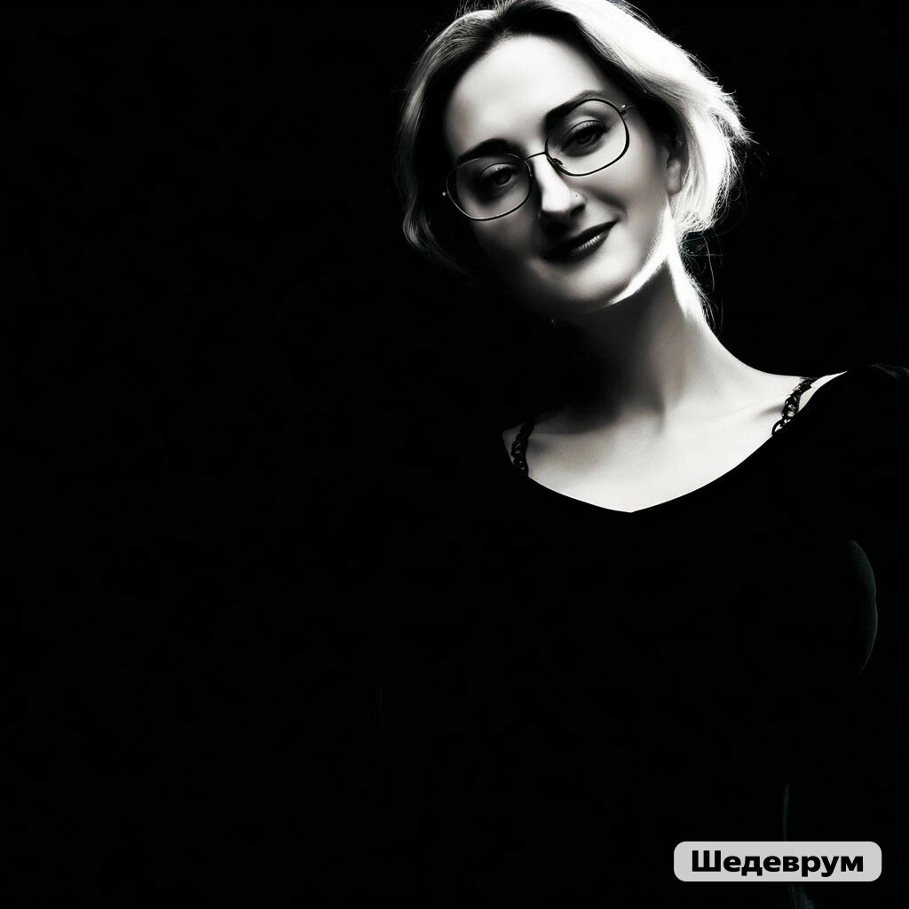 А вот такой увидела автора стихов нейросеть Шедеврум. Фото изменено в фильтруме «Сумерки».