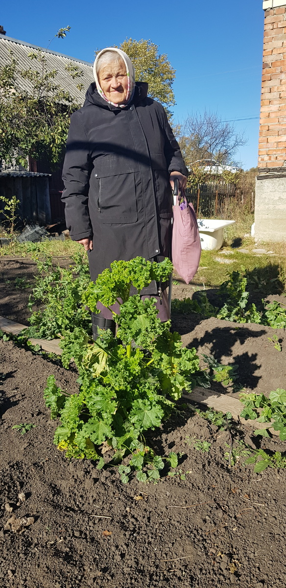 Антонина Асташкина и е "райский" просвирник.
