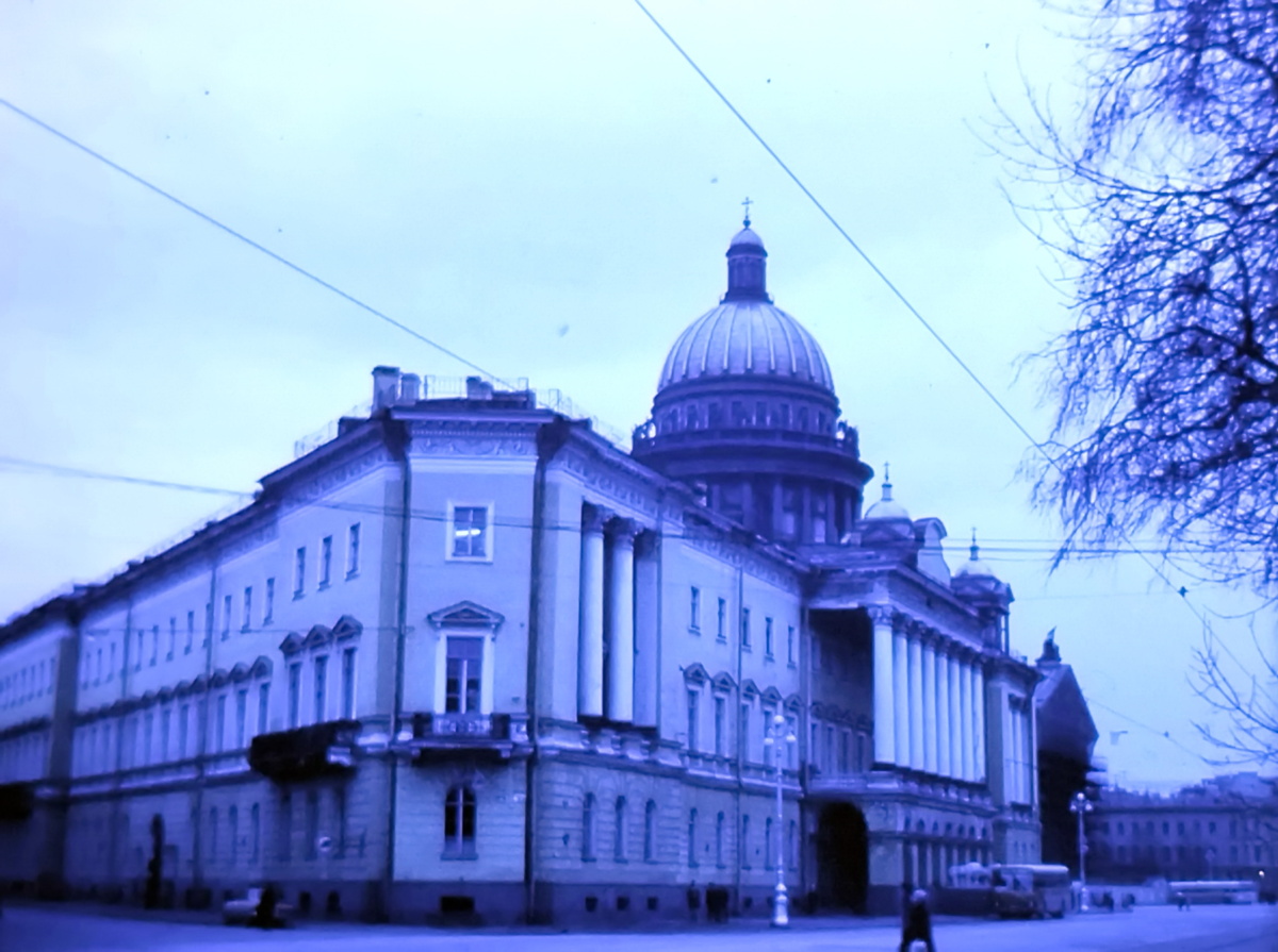 Дом Лобанова-Ростовского в 1984 году.