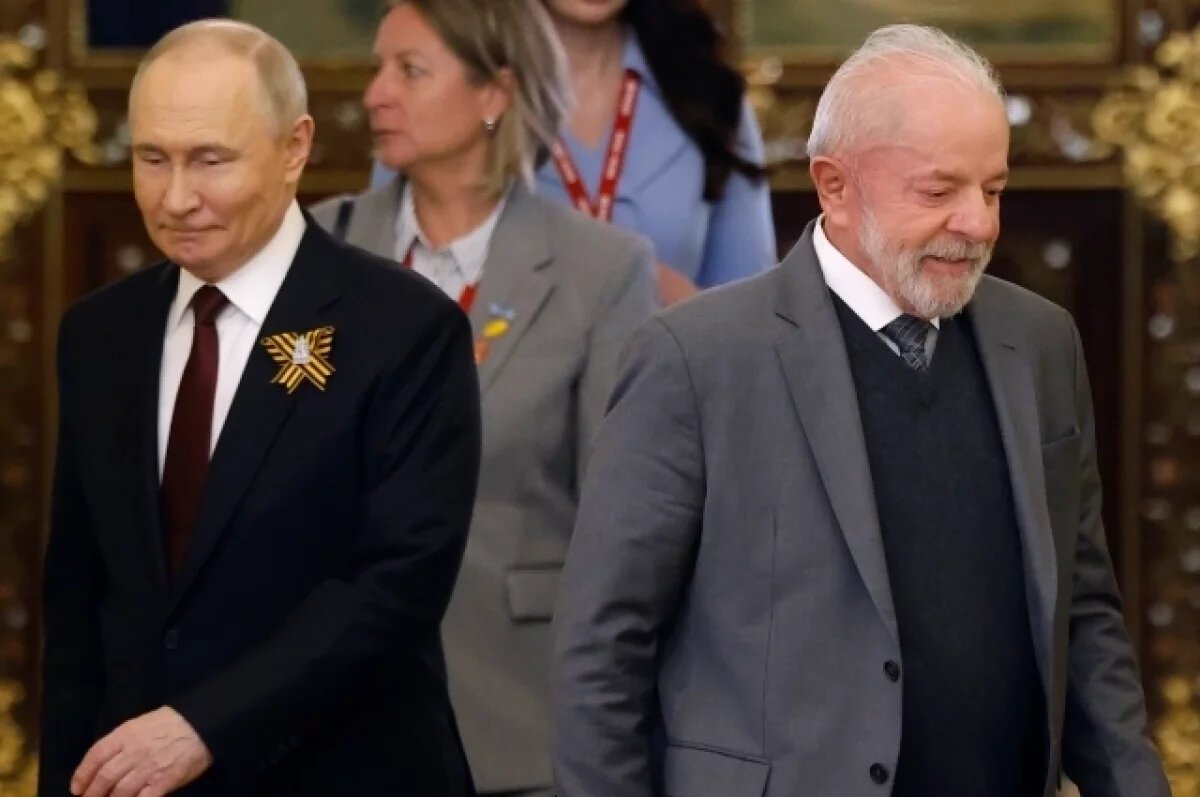    Лула да Силва обсудил с Путиным ситуацию на Украине