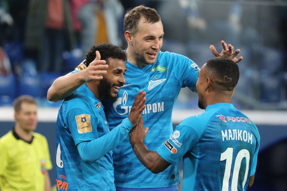 Дзюба с легионерами «Зенита»