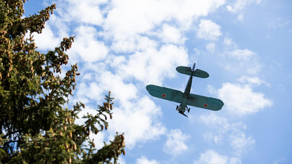 Выступление аэродромного комплекса малой авиации «Первушино».📷Фото: Ксения Федорова, Коммерсантъ / Коммерсантъ