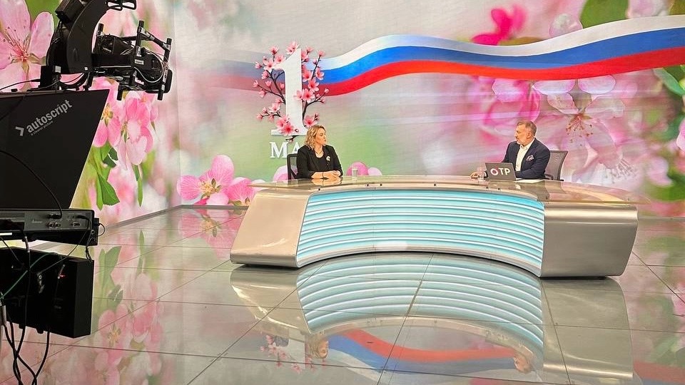 Абы кого по телевизору не показывают!