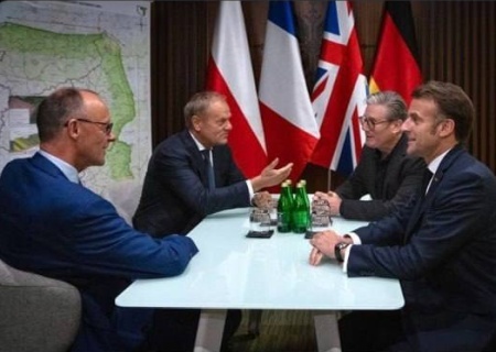    Мерц и Макрон угрожают санкциями, если Россия не согласится на 30-дневное перемирие