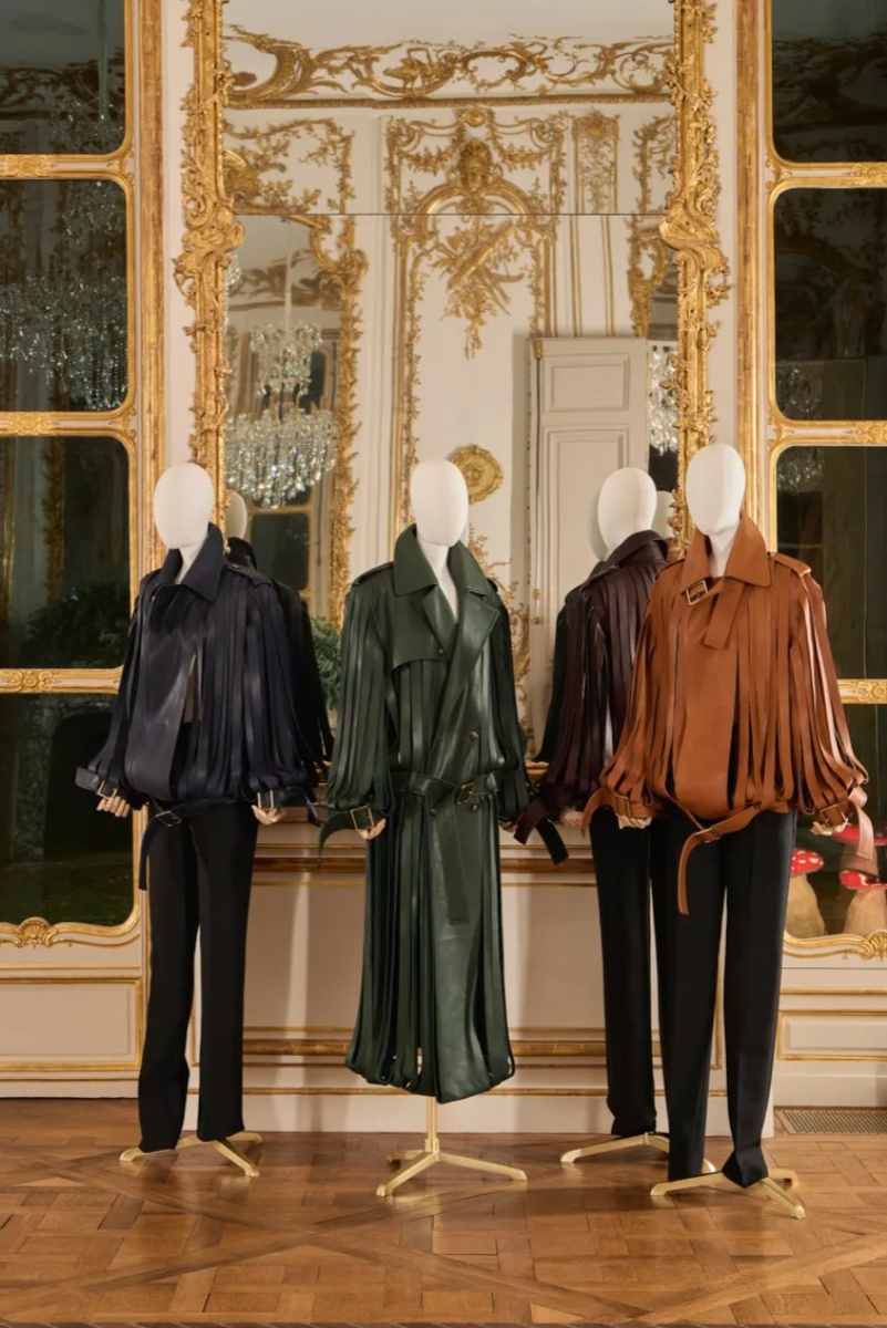 Loewe Fall 2025 Ready-To-Wear Collection