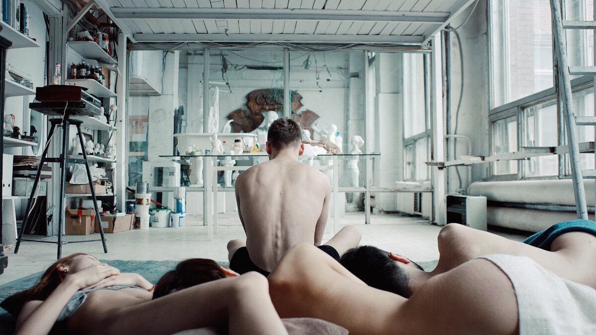 Кадр из "Кислота" (скриншот)