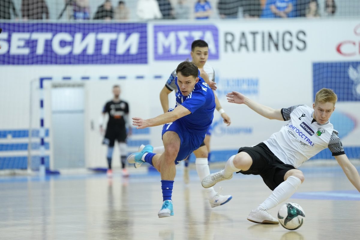    Первый ход в противостоянии Югорска и Нижнего Новгорода остался за сибиряками