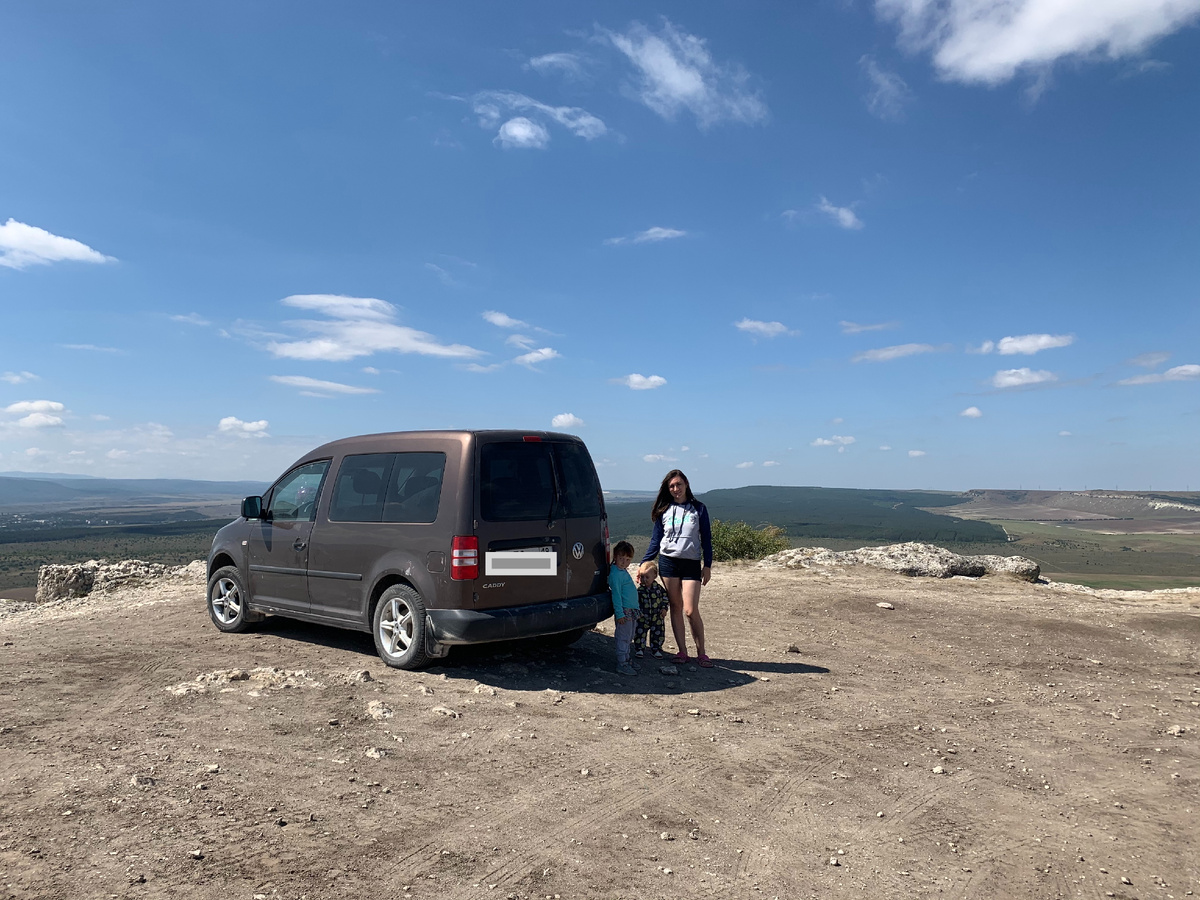 До самого верха можно доехать даже на машине с низкой посадкой