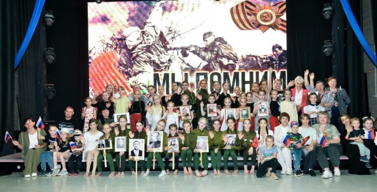    80-лет Победе. Для семей бойцов СВО Оренбургский цирк дал спектакль «Сияние феникса» Марина Шарт