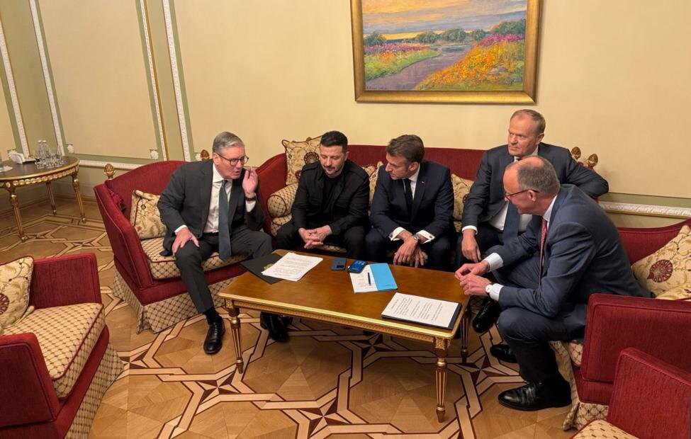 © Press Service of Ministry of Foreign Affair of Ukraine/ Handout via REUTERS